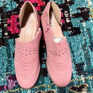 Juti pink perforated cut out bootie